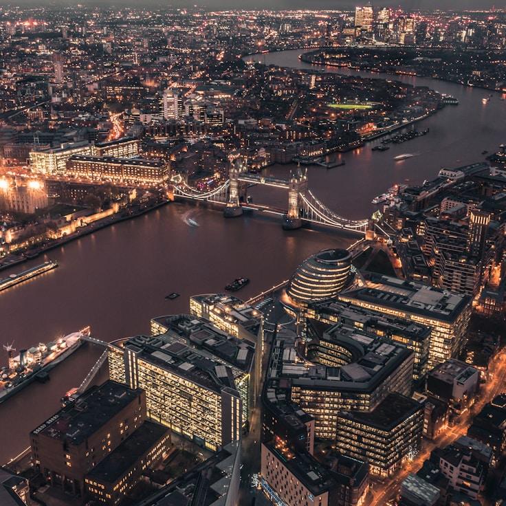 Olivia Thompson - Expat family life guide in United States